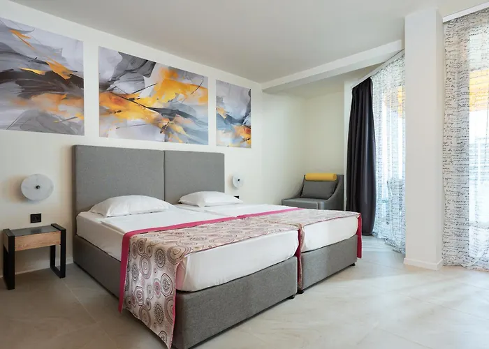 Sh Dolce Mare Hotel 4*